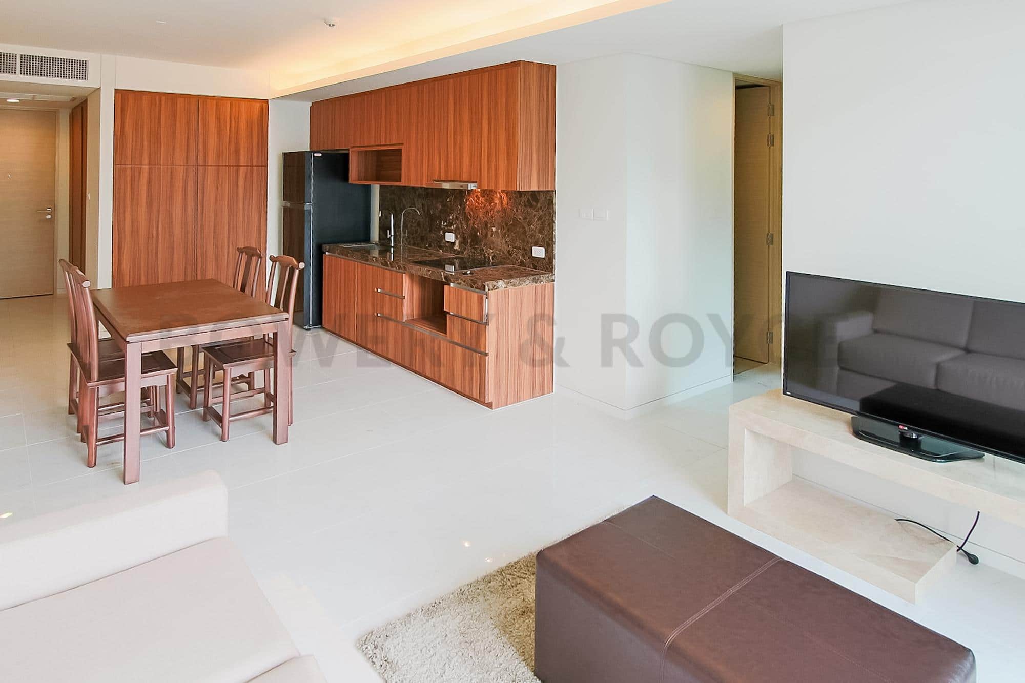 Comfortable Two Bedroom Condo for Rent in Phrom Phong-2