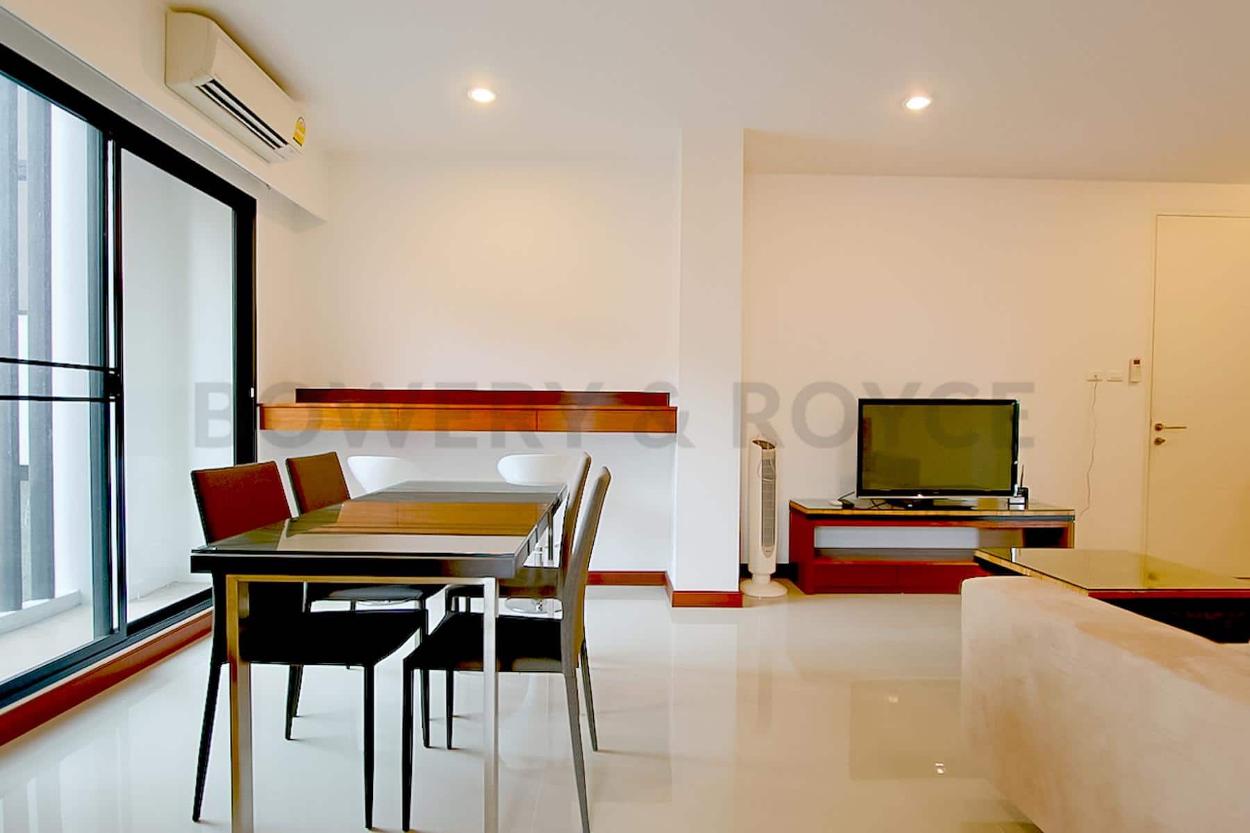 Immaculate & Spacious Two Bedroom Condo for Rent in Ekkamai-4