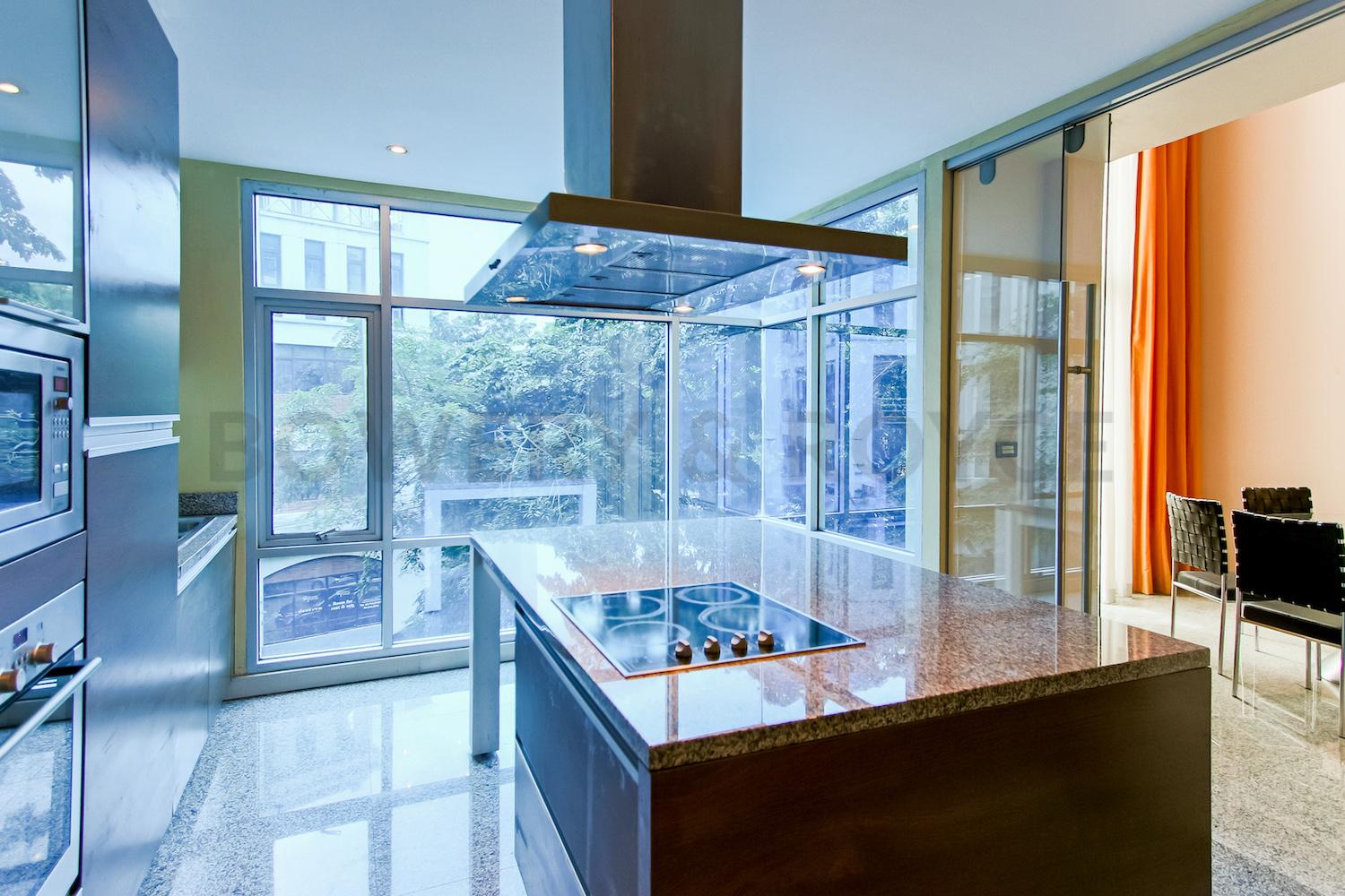 Large Two Bedroom Duplex For Rent in Phra Khanong-6-kitchen