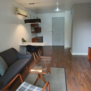 Beautiful-finished-vintage-style-one-bedroom-condo-for-rent-in-thong-lor-1-830x460