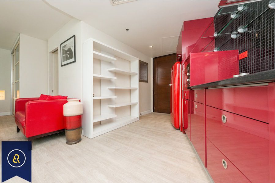 Modern-Studio-Condo-for-Rent-in-Chidlom-kitchen-area