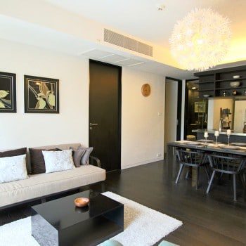 Prestigious-Two-Bedroom-Condo-for-Rent-in-Phrom-Phong-4