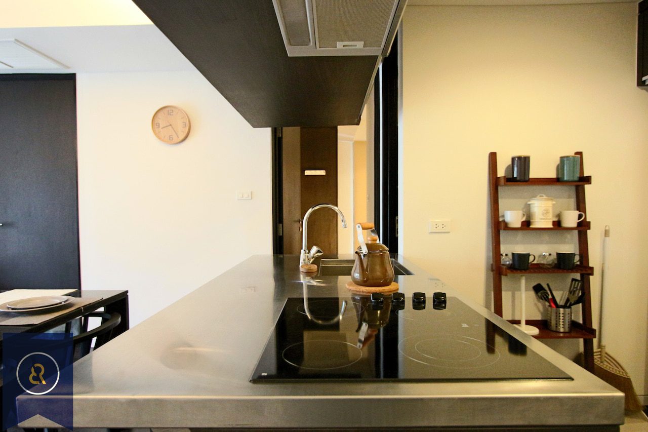 Prestigious-Two-Bedroom-Condo-for-Rent-in-Phrom-Phong-7