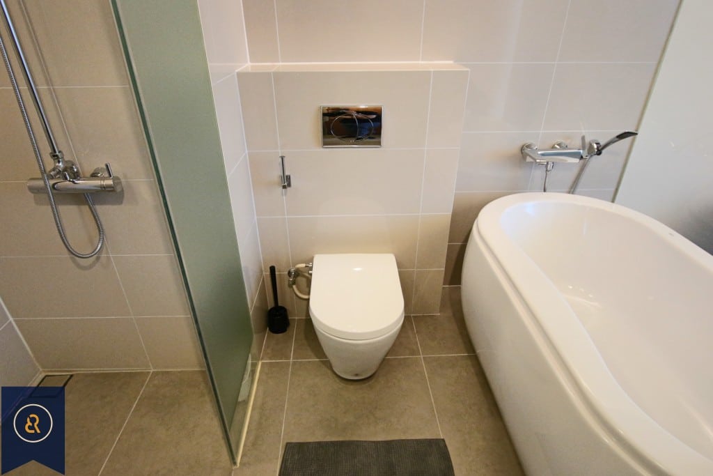 immaculate-two-bedroom-condo-for-rent-in-phromphong-9-1024x683