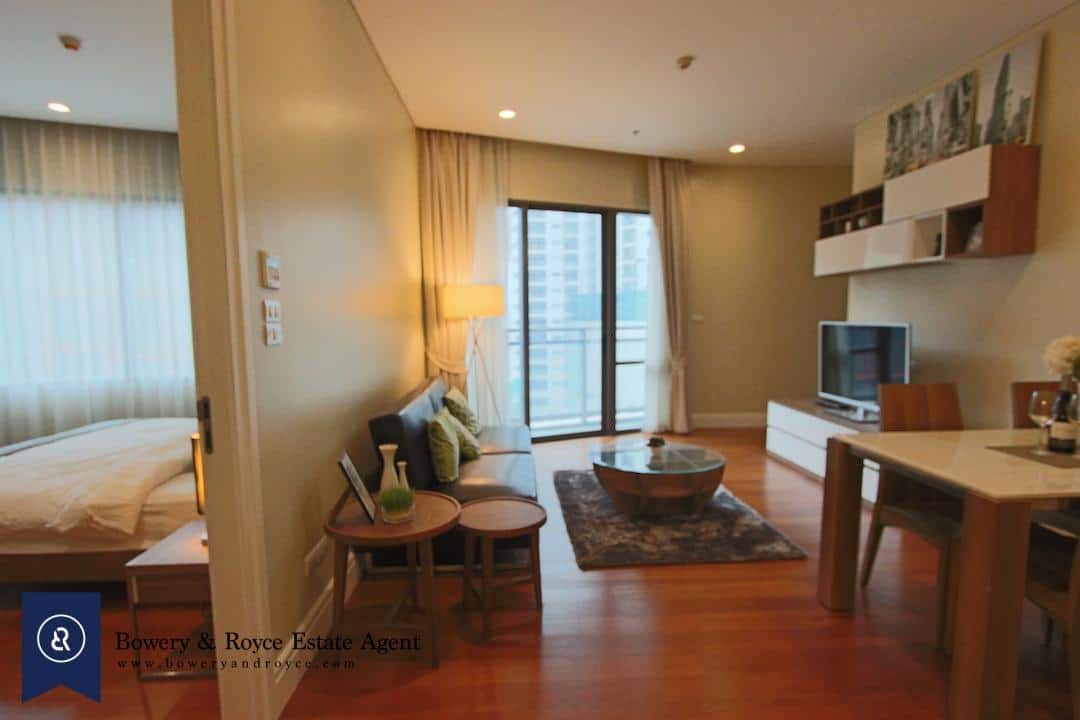 modern-two-bedroom-condo-for-rent-in-Phromphong-03
