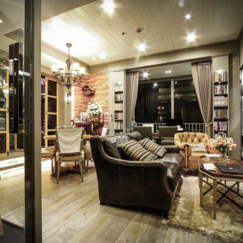 one-of-a-kind-two-bedroom-condo-for-sale-in-thonglor-1-1024x682