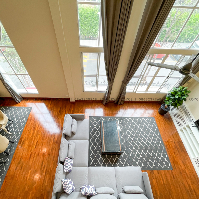 Stunning Four Bedroom Townhouse For Rent in Thong Lor