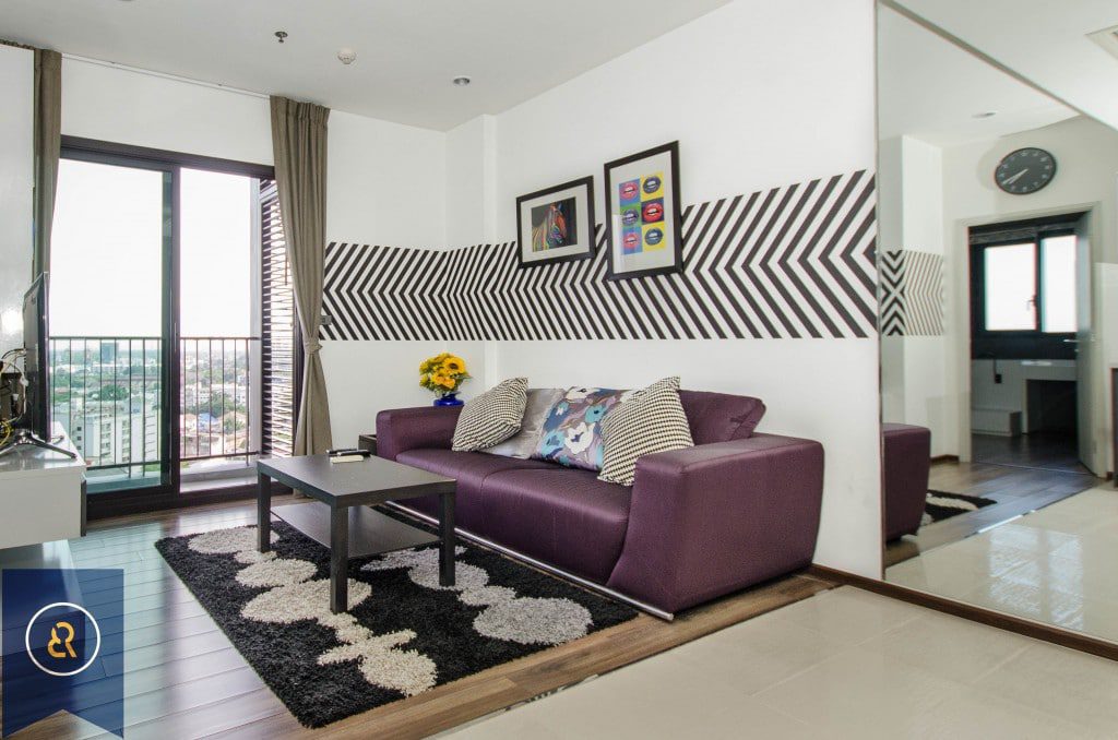 stylish-one-bedroom-condo-in-phrah-kha-nong-1-1024x678