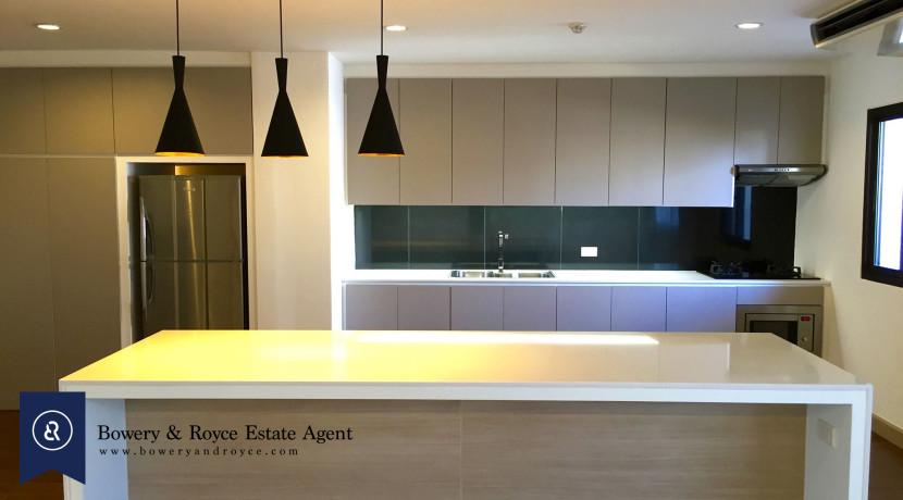 well-loved-three-bedroom-condo-for-rent-in-thonglor-2-830x460
