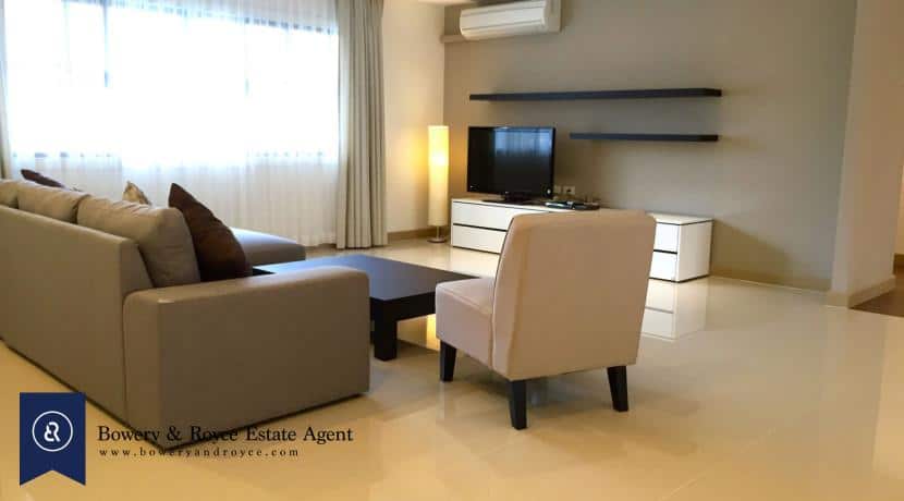 well-loved-three-bedroom-condo-for-rent-in-thonglor-6-830x460