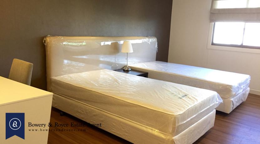 well-loved-three-bedroom-condo-for-rent-in-thonglor-9-830x460