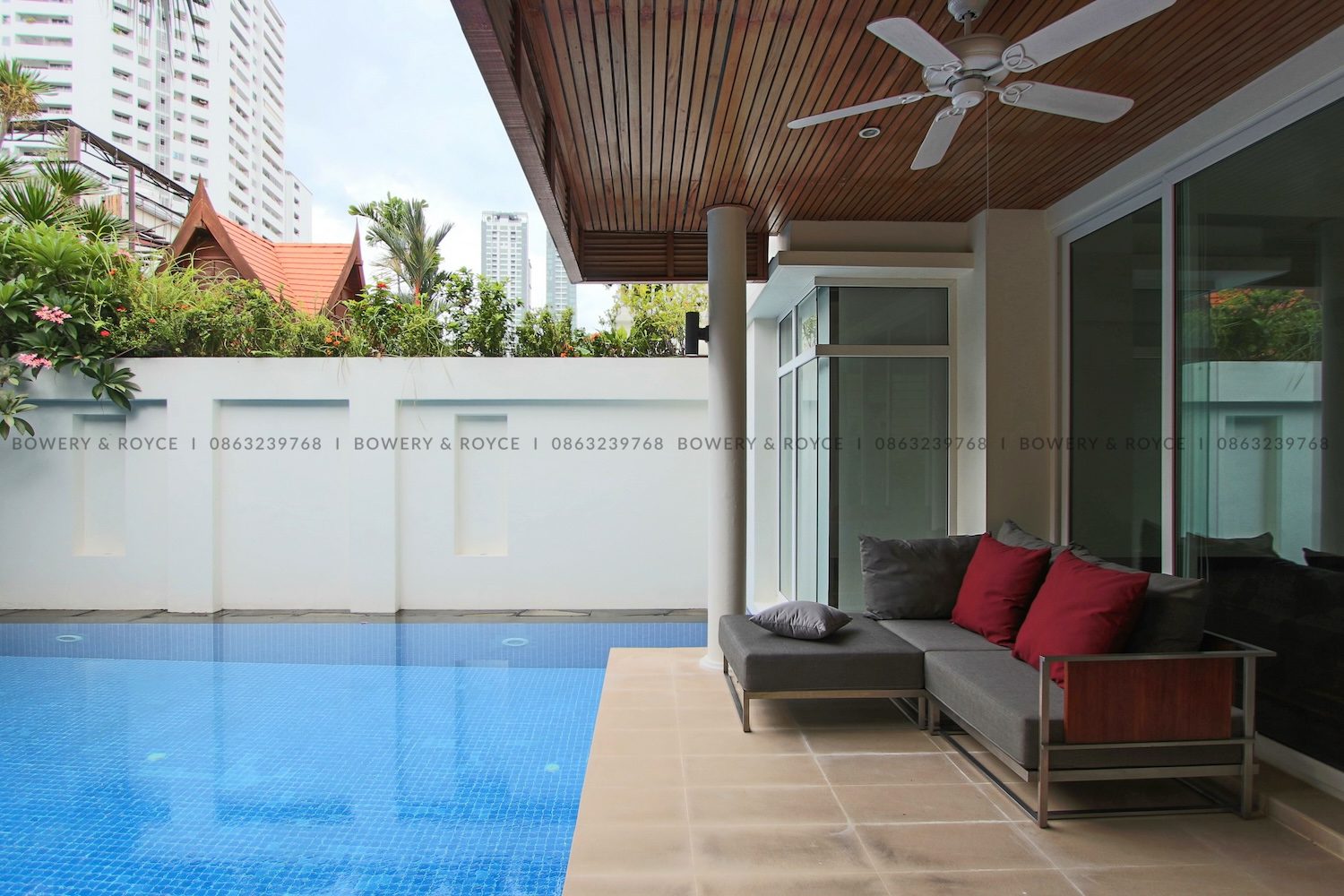 Beautiful Four Bedroom Villa with Private Pool for rent in Phrom Phong