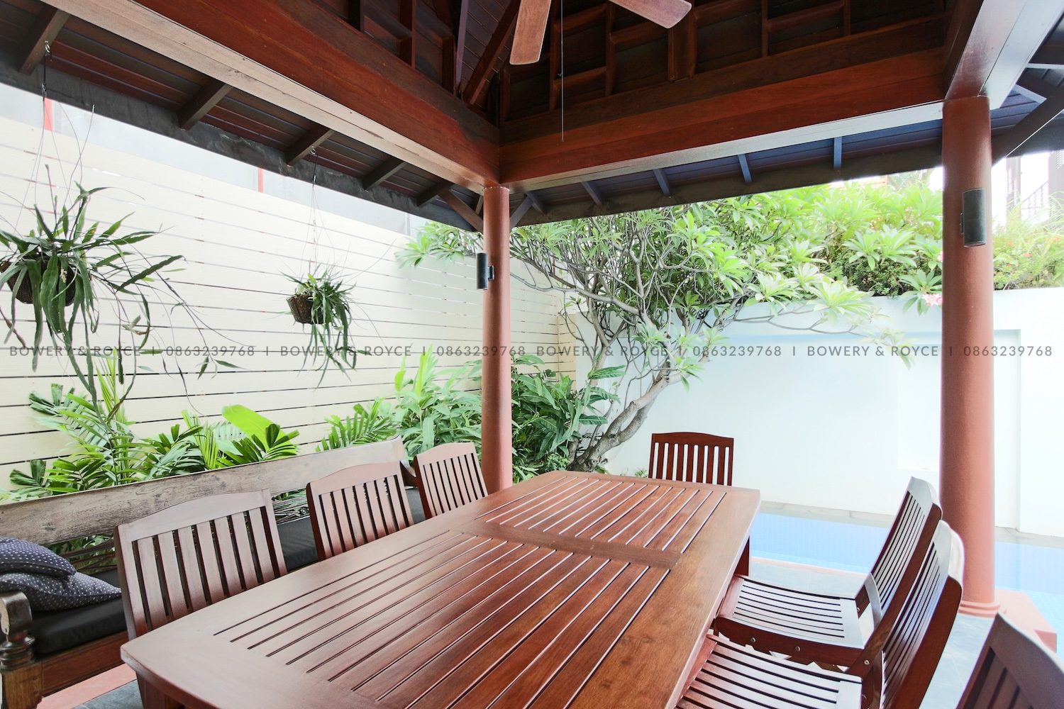 Beautiful Four Bedroom Villa with Private Pool for rent in Phrom Phong