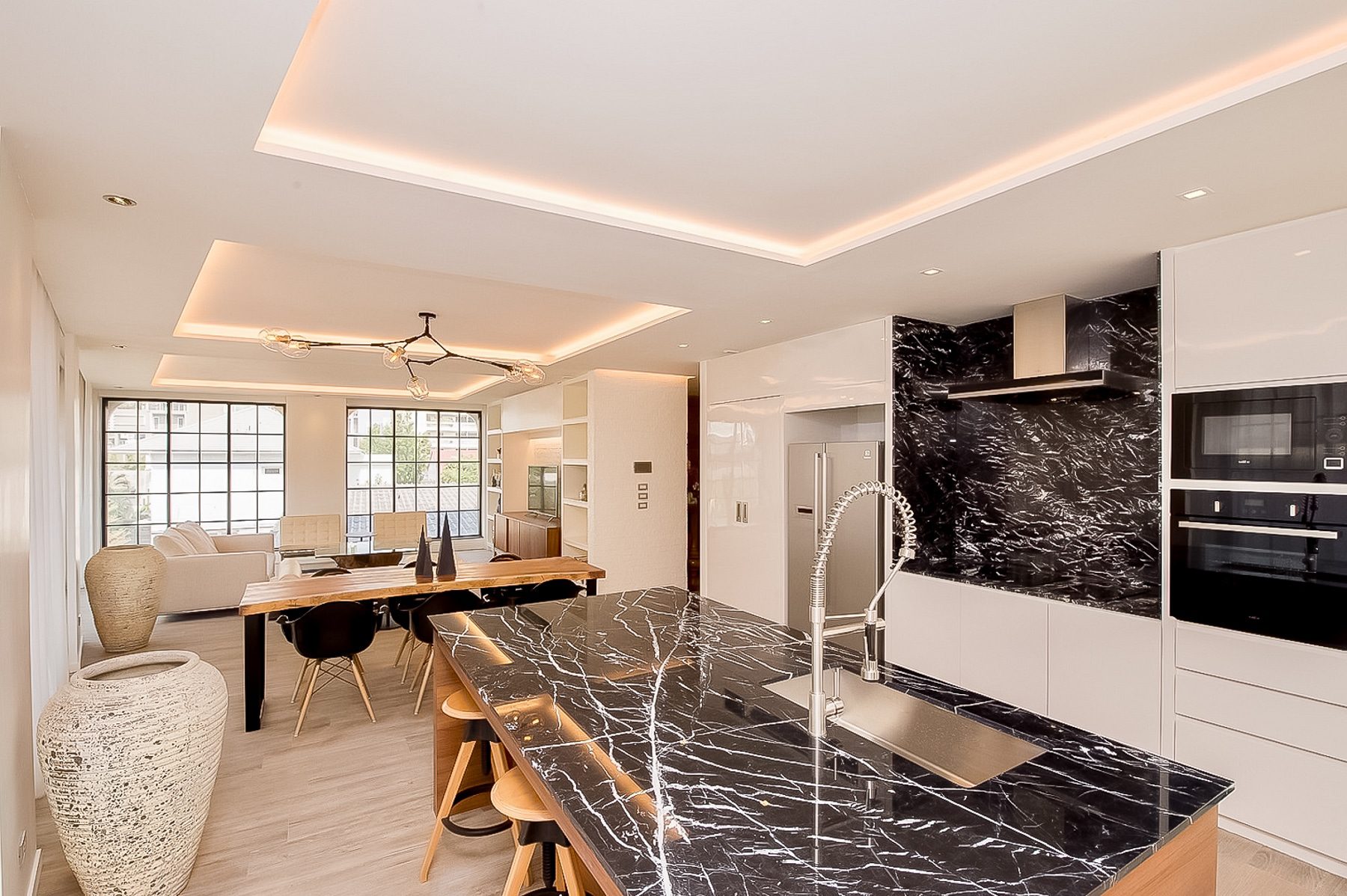 magnificent three bedroom condo for sale in ekkamai