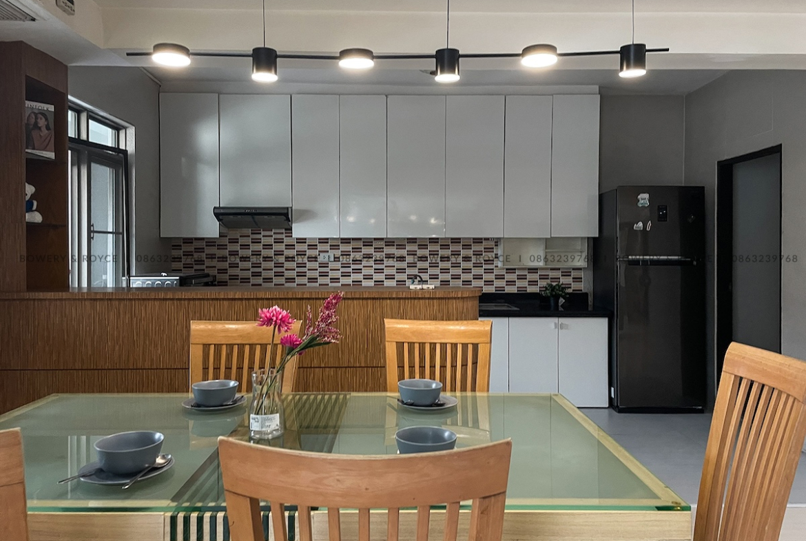Cozy Three Bedroom Condo for Rent and for Sale in Phrom Phong