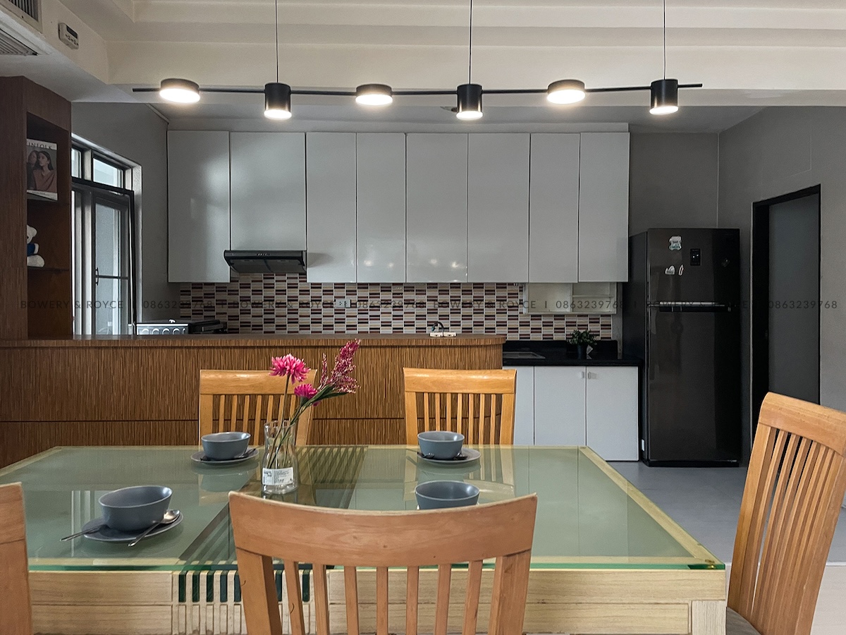 Cozy Three Bedroom Condo for Rent and for Sale in Phrom Phong