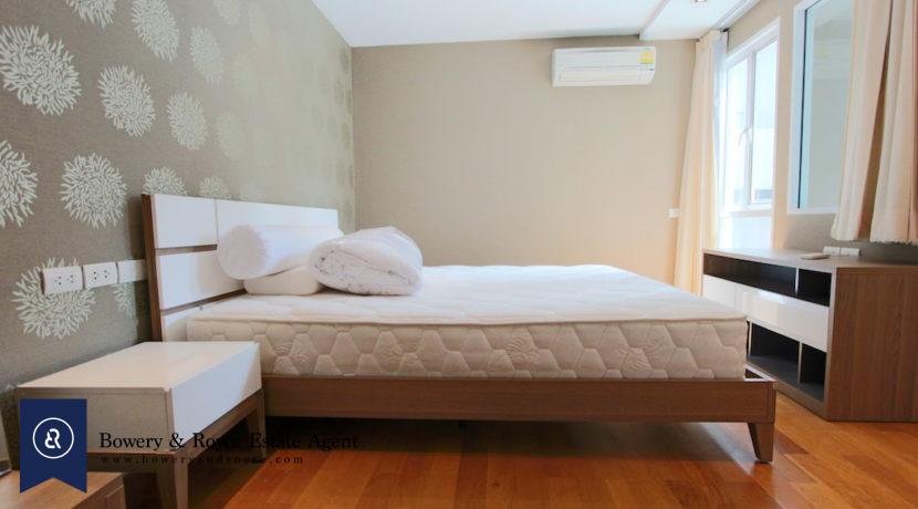 Affordable One Bedroom Condo for Rent in Ekkamai