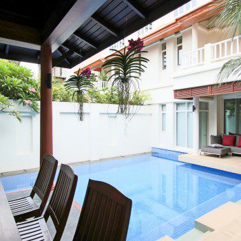 Beautiful Four Bedroom with Private Pool for Rent in Phrom Phong