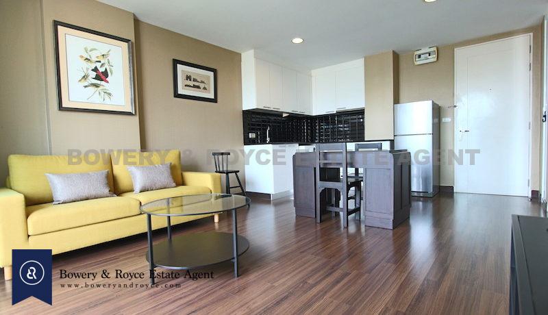Beautiful Furnished One Bedroom Condo for Rent in Ekkamai