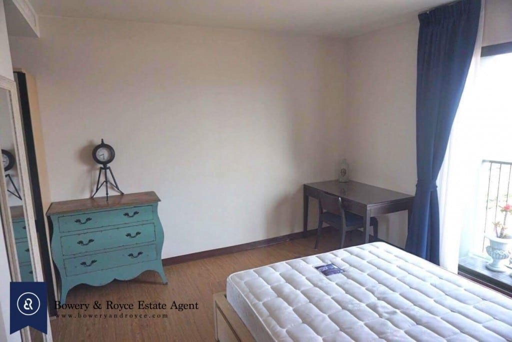 CHIC-ONE-BEDROOM-CONDO-FOR-RENT-IN-THONGLOR-6-1024x684