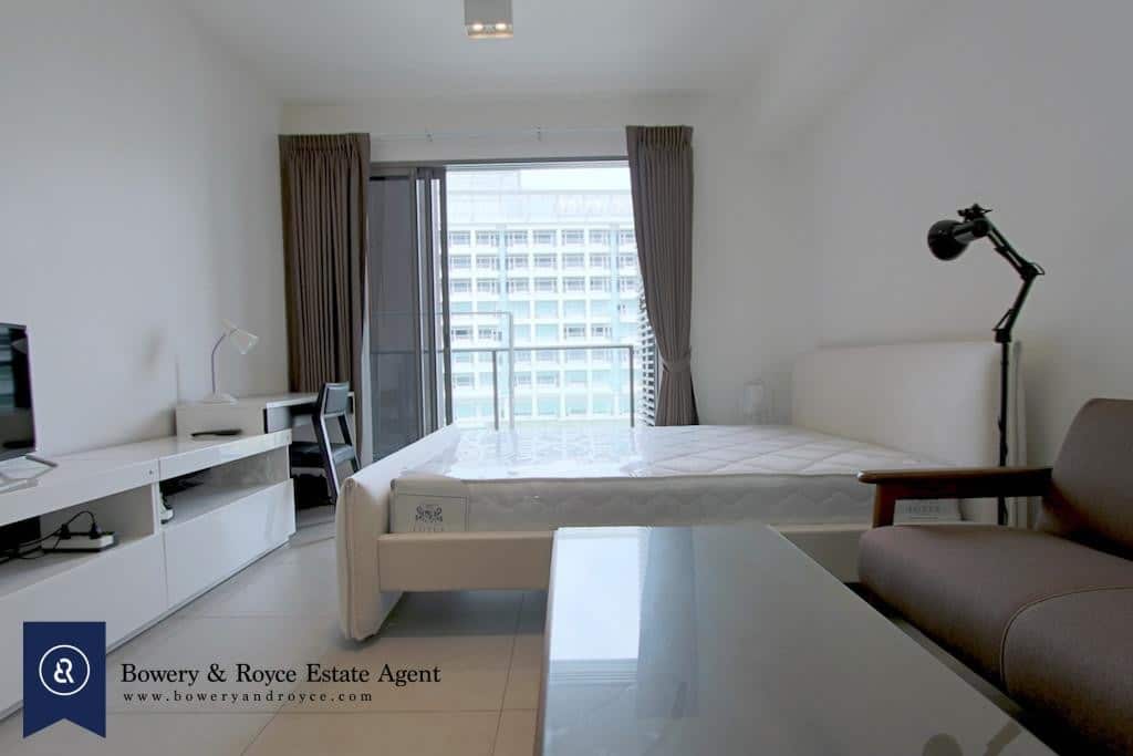 CITY CHIC Studio Condo for Rent in Ekkamai