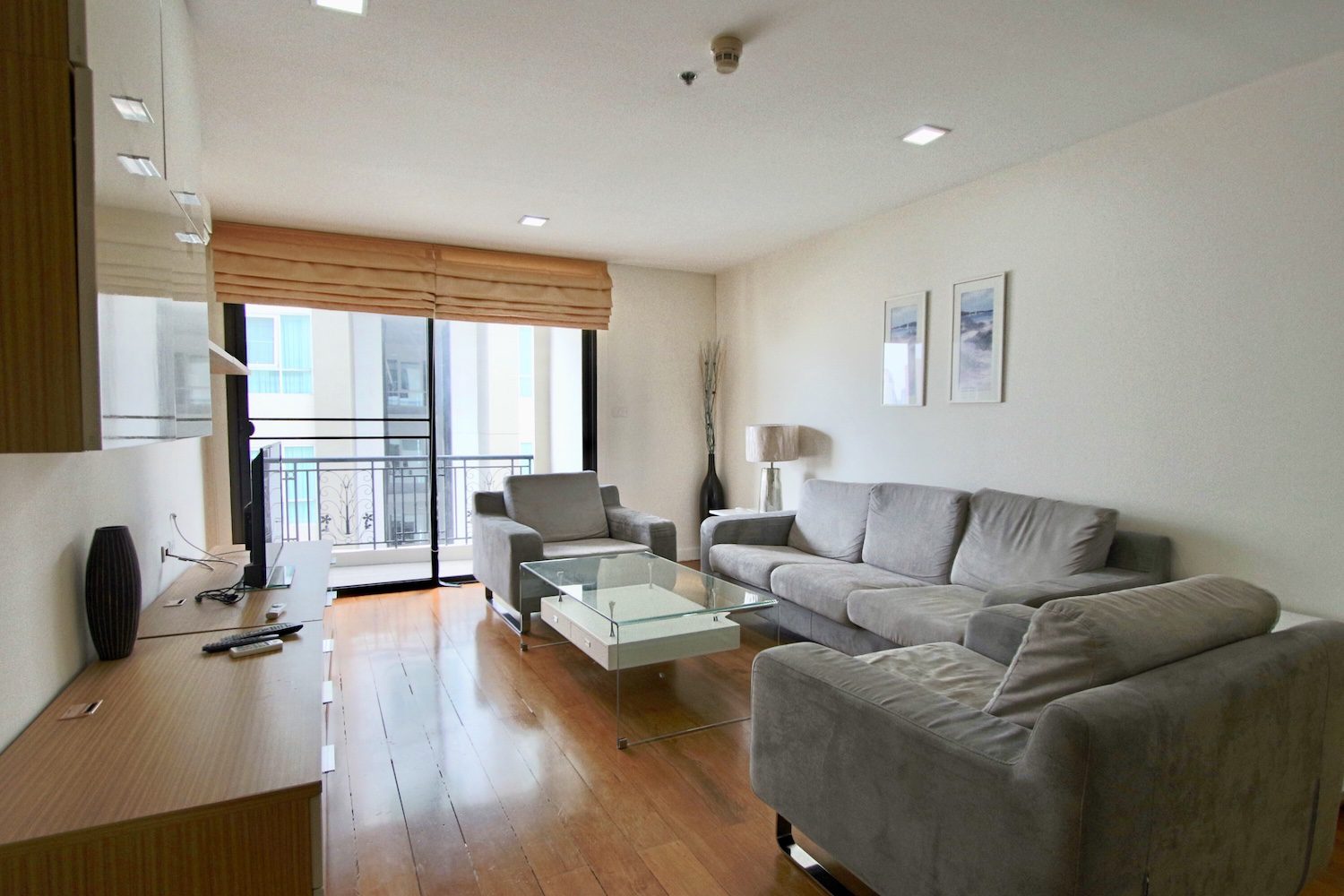 Comfortable Two Bedroom Condo for Rent in Phrom Phong