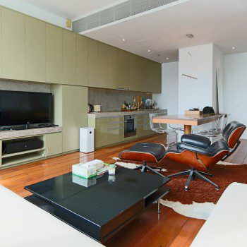 Desirable One Bedroom Condo for Rent in Asoke