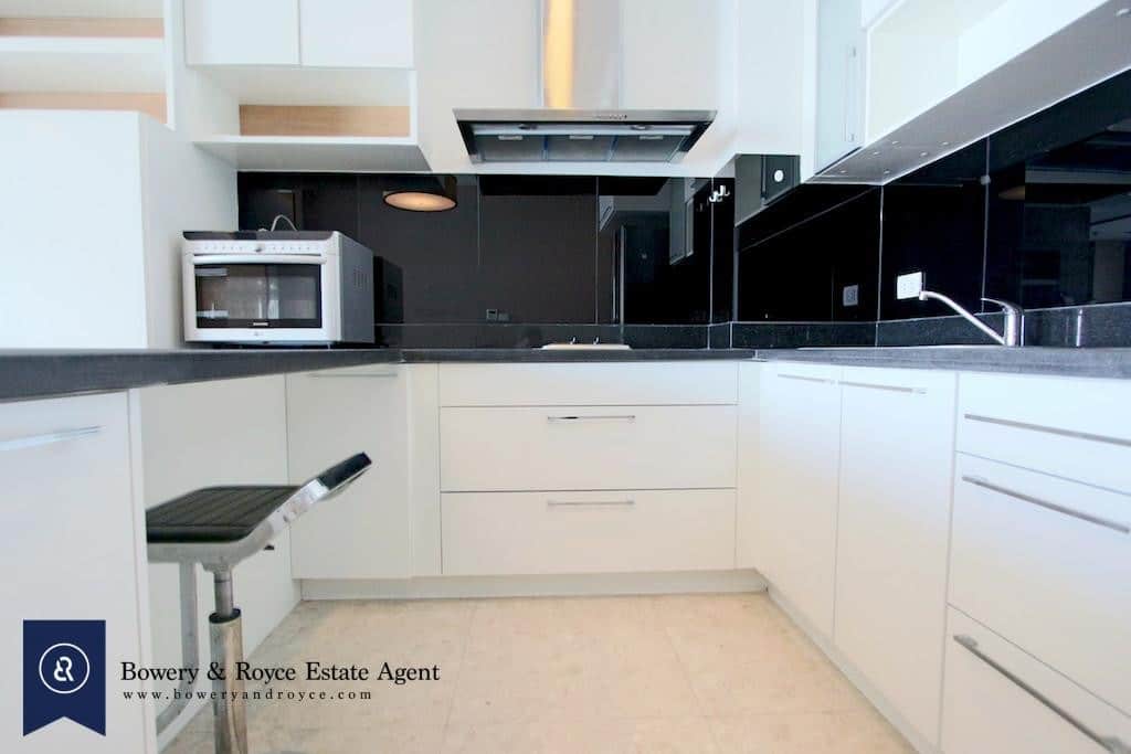 Desirable-One-Bedroom-Condo-for-Rent-in-Ekkamai-1-1024x683
