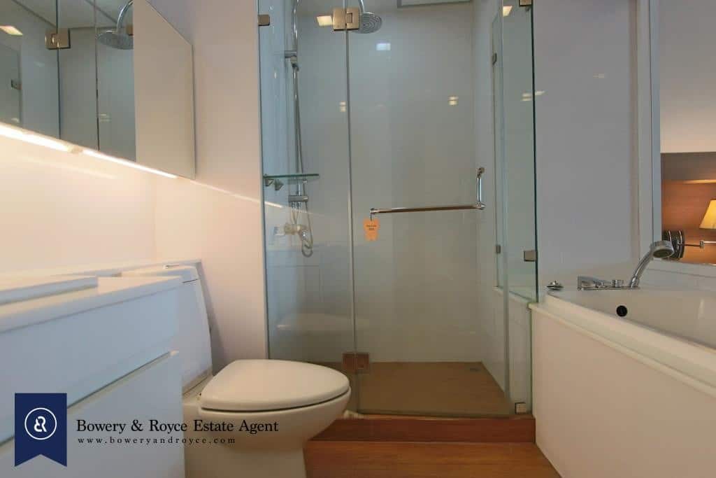 Desirable-One-Bedroom-Condo-for-Rent-in-Ekkamai-1-1024x683
