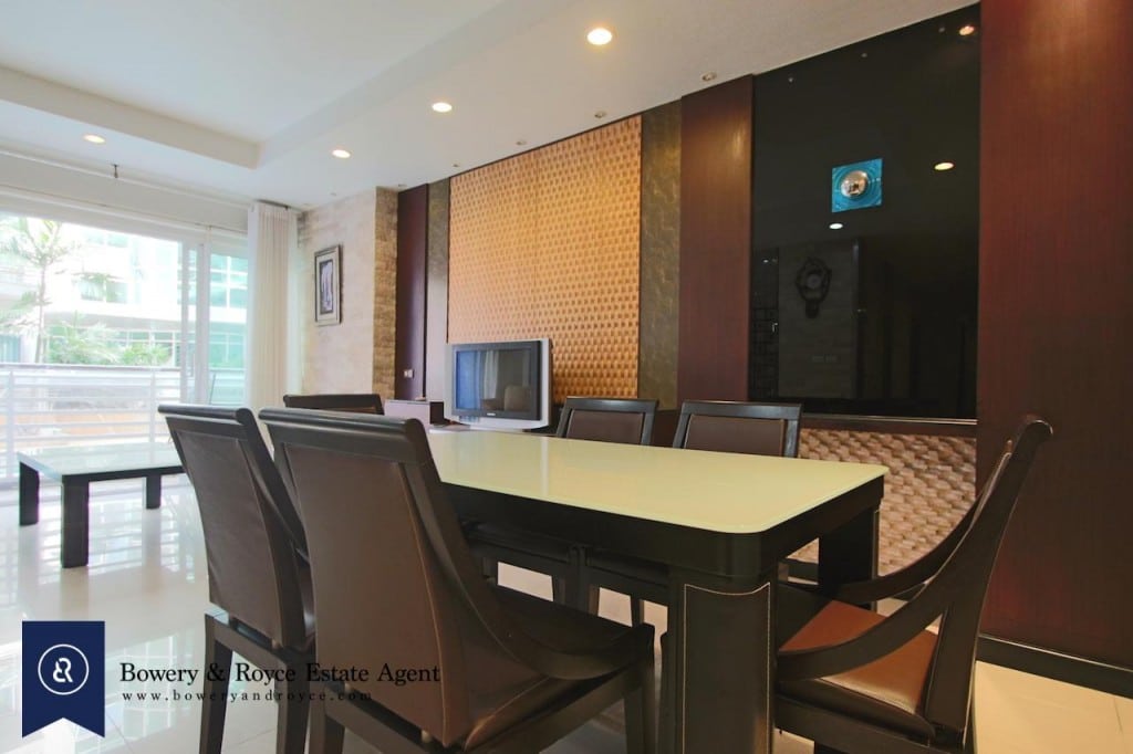 Desirable-two-bedroom-condo-for-rent-in-Ekkamai-12-1024x682