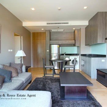 Exquisite-One-Bedroom-Condo-for-Rent-in-Thong-Lor-1-1024x683