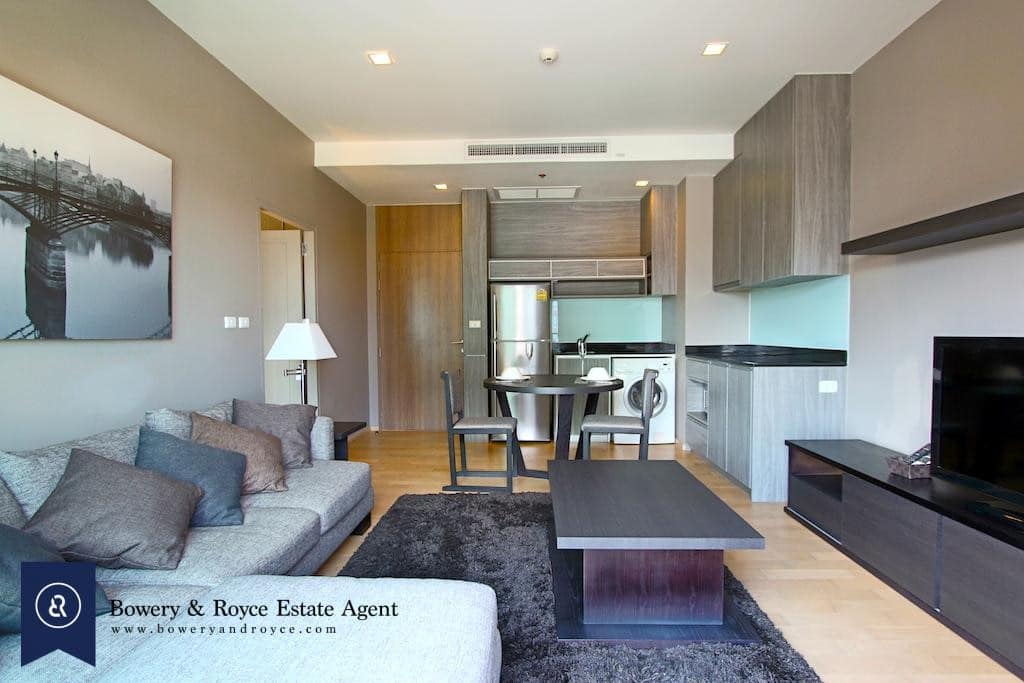 Exquisite-One-Bedroom-Condo-for-Rent-in-Thong-Lor-1-1024x683