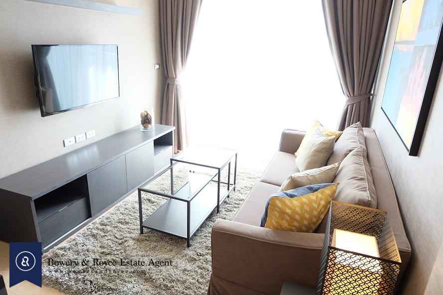 Exquisite-One-Bedroom-Condo-for-Rent-in-Thong-Lor-2