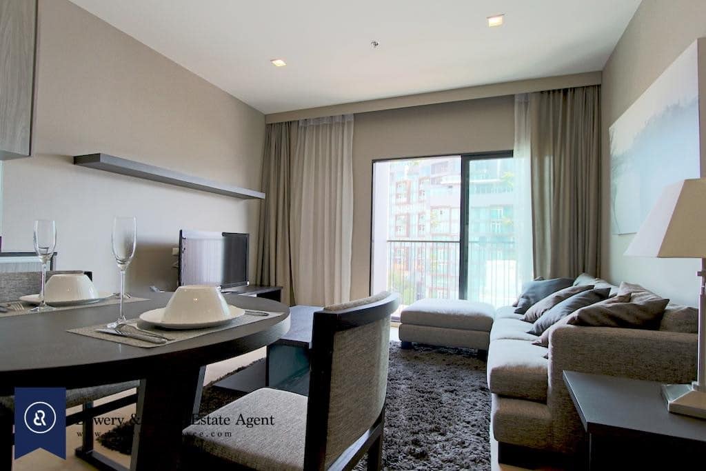 Exquisite-One-Bedroom-Condo-for-Rent-in-Thong-Lor-1-1024x683