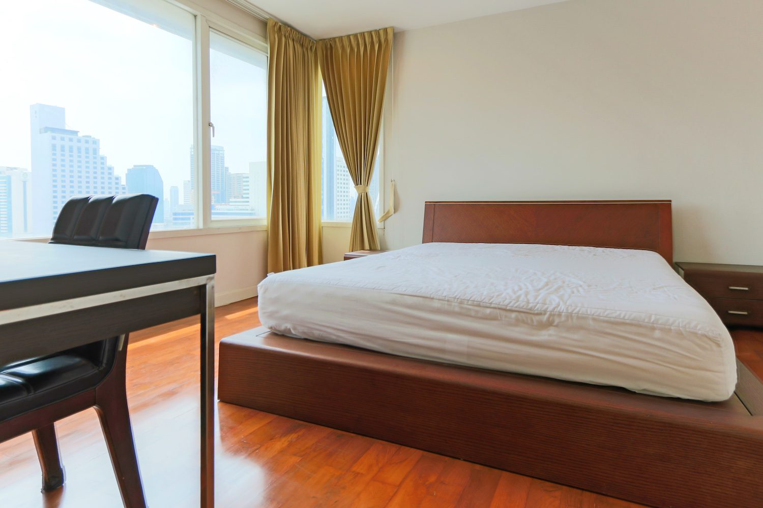 Spacious Two Bedroom Condo for Rent in Phrom Phong