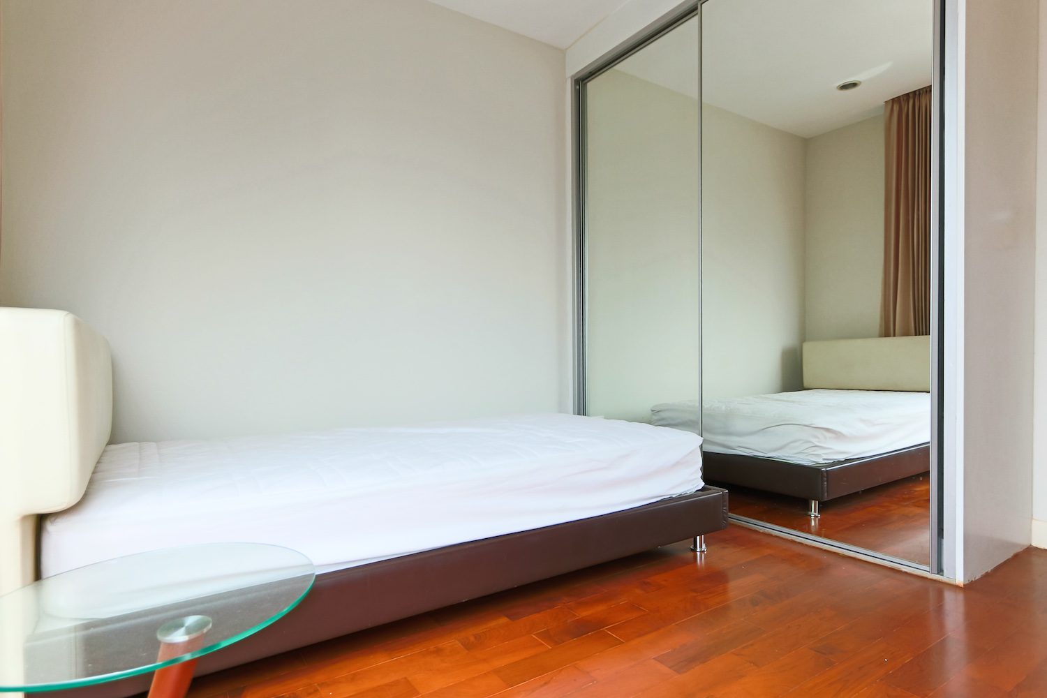 Spacious Two Bedroom Condo for Rent in Phrom Phong