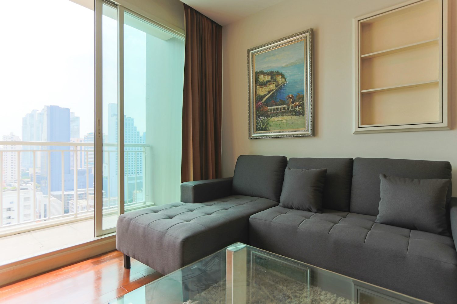Spacious Two Bedroom Condo for Rent in Phrom Phong