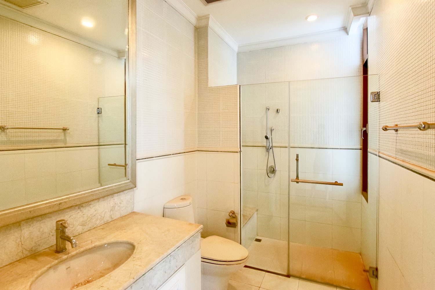 Family Home Four Bedroom Detached House for Rent in Phra Khanong