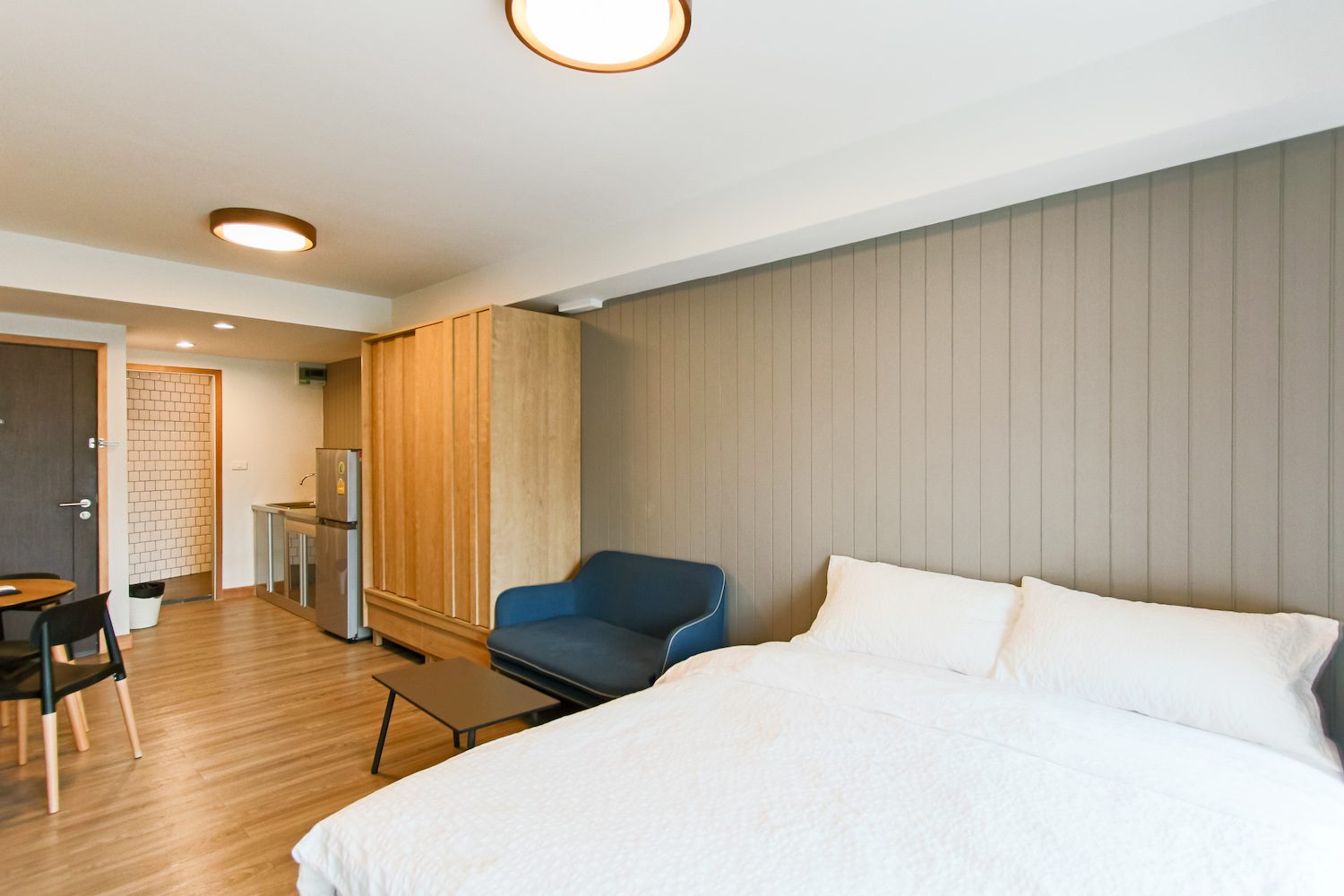 Chic Studio Condo for Rent in Phrom Phong
