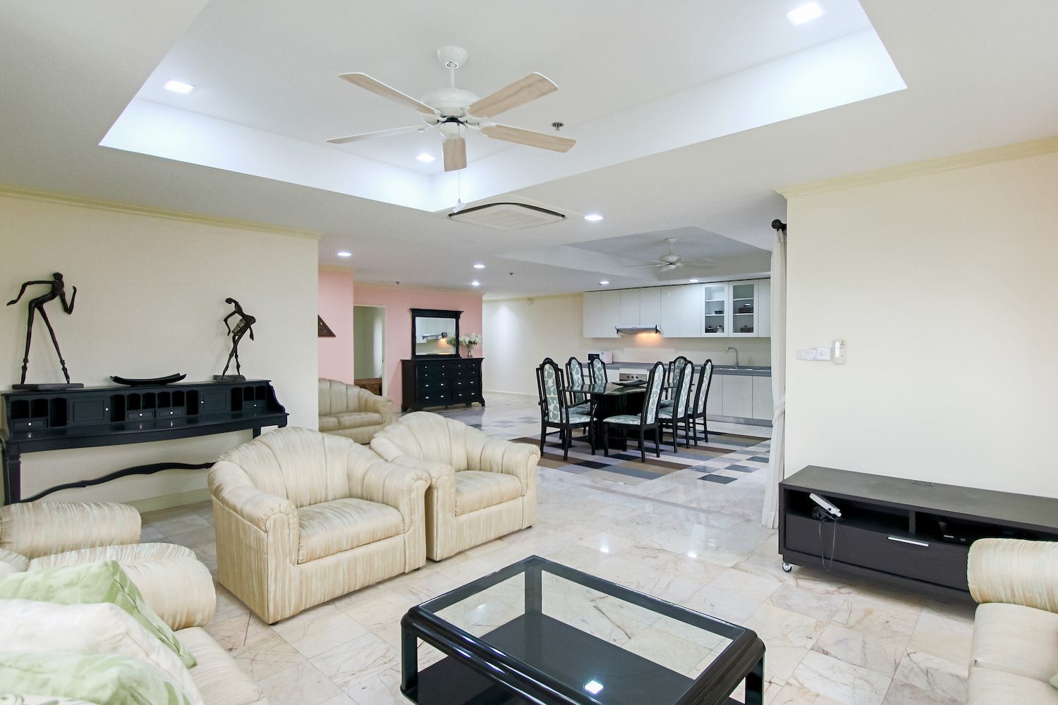 Large Two Bedroom Condo for Rent in Phrom Phong