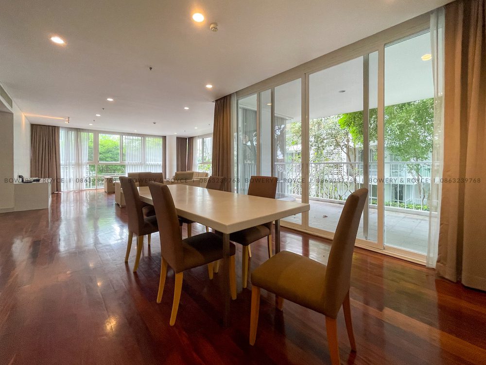 Immaculate Three Bedroom Apartment for Rent in Ekkamai