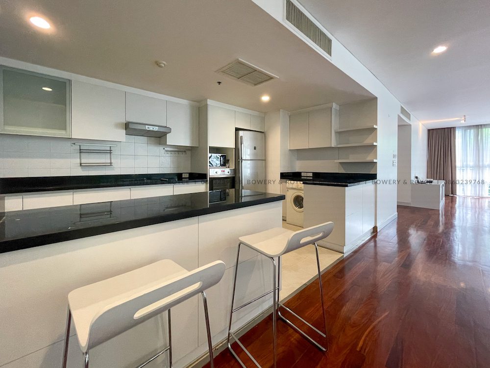 Immaculate Three Bedroom Apartment for Rent in Ekkamai