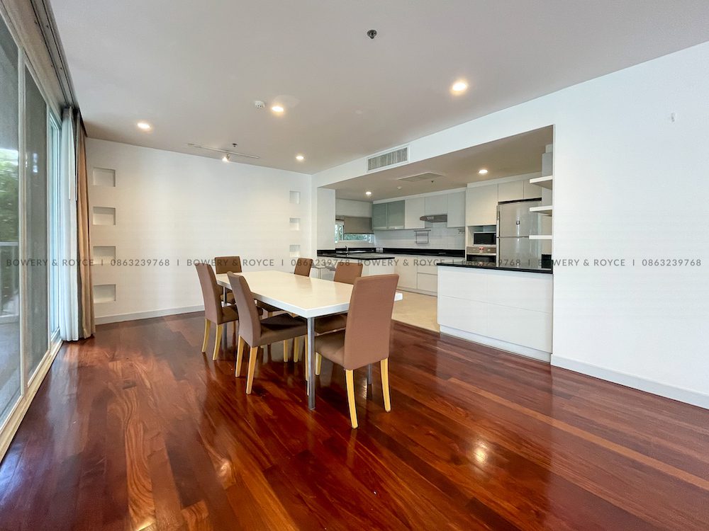 Immaculate Three Bedroom Apartment for Rent in Ekkamai