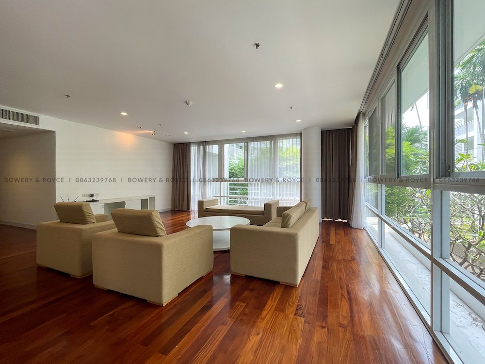 Immaculate Three Bedroom Apartment for Rent in Ekkamai