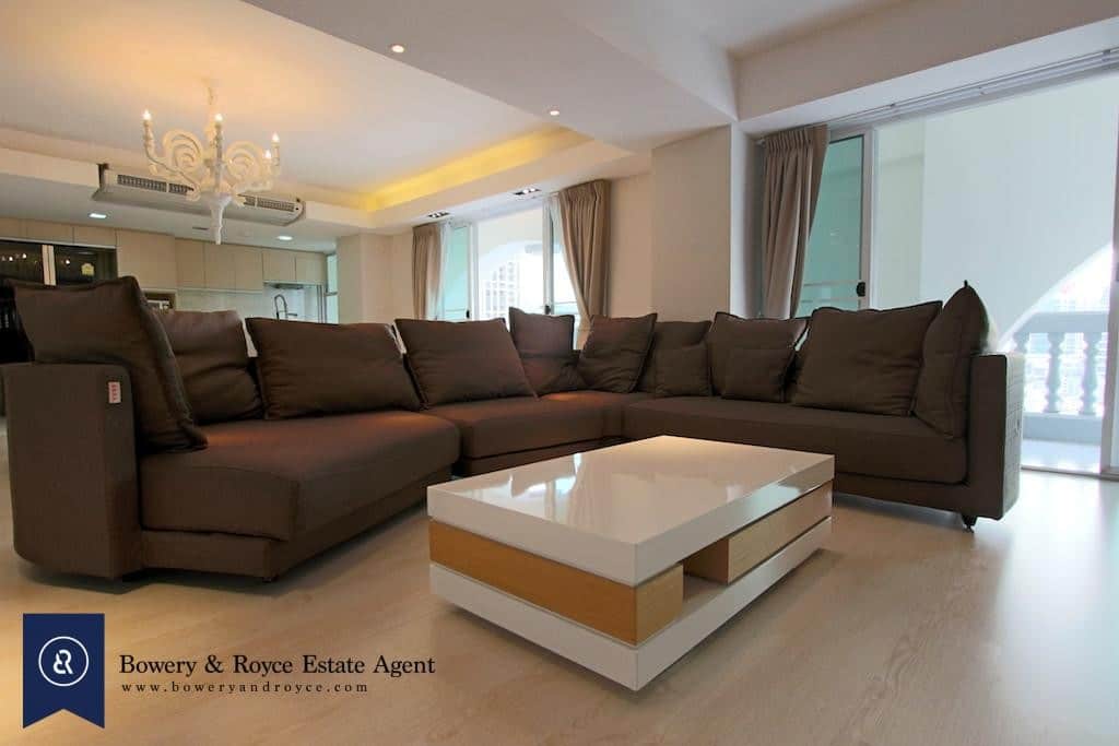 Immaculate Three Bedroom Plus Maid Condo for Rent and for Sale in Phrom Phong