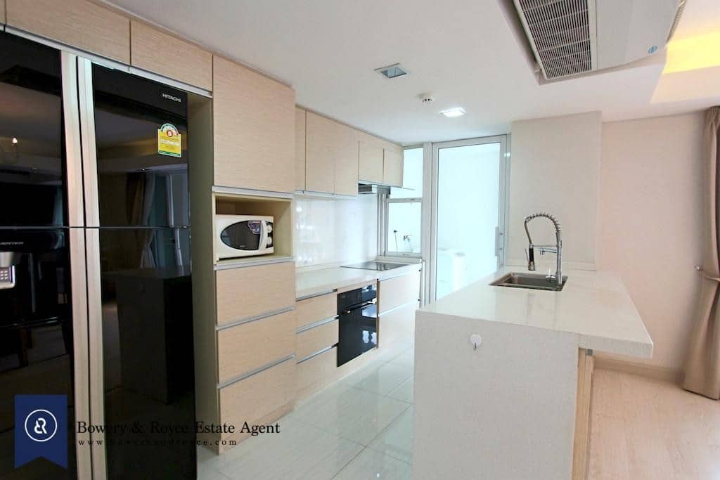 Immaculate Three Bedroom Plus Maid Condo for Rent and for Sale in Phrom Phong