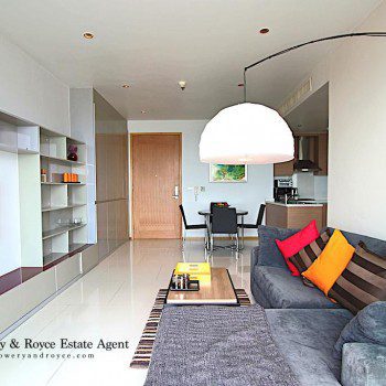Inviting-One-Bedroom-Condo-for-Rent-in-Phrom-Phong-1-1