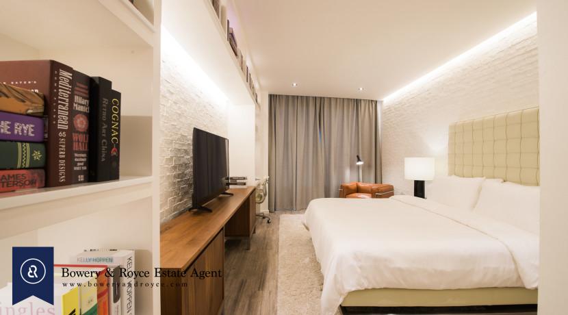 Magnificent-Three-Bedroom-Condo-for-Sale-in-Ekkamai-BR3-1-830x460