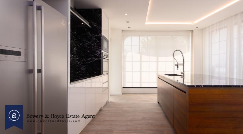 Magnificent-Three-Bedroom-Condo-for-Sale-in-Ekkamai-BA1-2-830x460