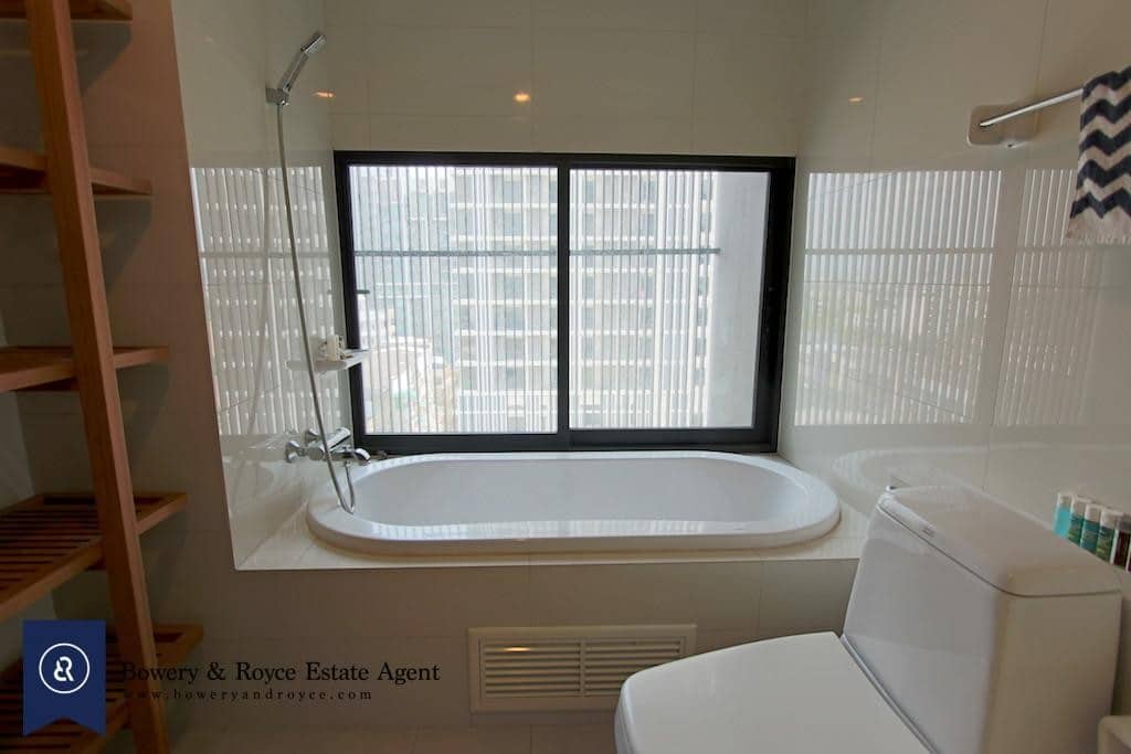 Modern Two Bedroom Condo for Rent in Thong Lor